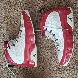 Air Jordan 9 Retro ' gym red' size 8.5